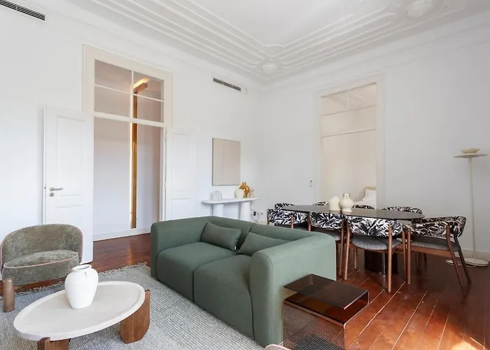 Ratto - 4 Bedroom Lägenhet