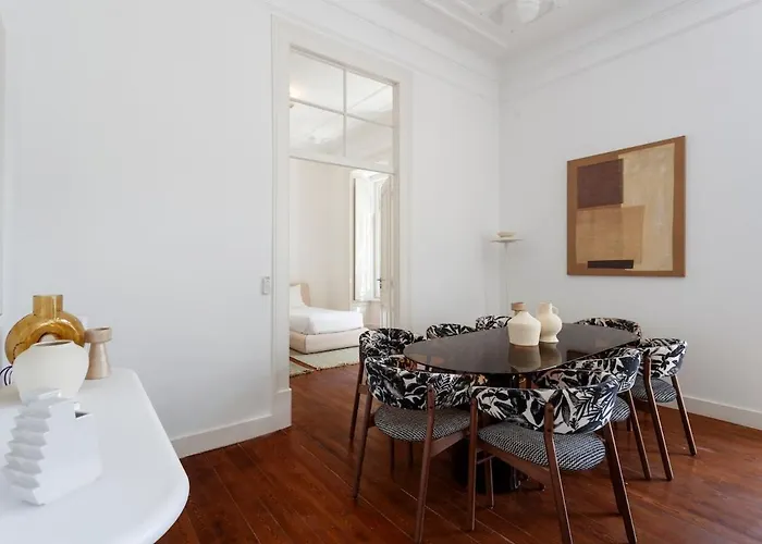 Ratto - 4 Bedroom Apartmán *